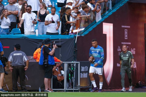 MBappe rút lại các cáo buộc chống lại Paris Saint-Germain, tranh chấp tài chính tiếp tục