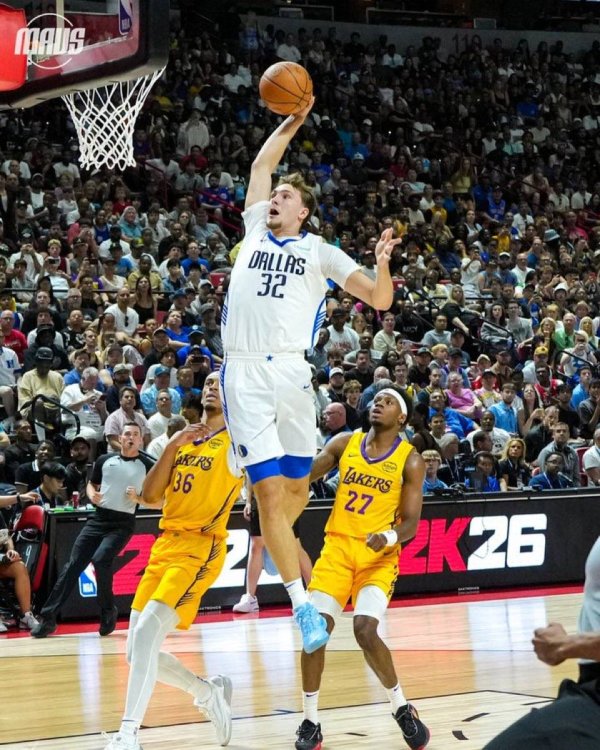 Tóm tắt về ngày đầu tiên của Xia Lian: Flag đánh bại Lakers 10+6+4, và Tanhua lớn thứ hai không có c