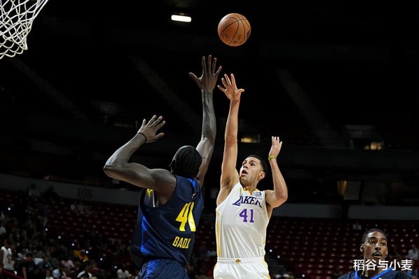 Thần chiến tranh trong các trò chơi cấp thấp! Liệu Lakers có cân nhắc việc ký hợp đồng với người ném