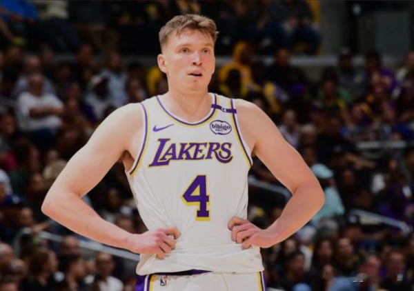 Sau khi thông minh tham gia! Lakers có những động tác mới, kế hoạch của Pelinka được tiết lộ, nhắm v