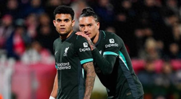 Nunes và Dias đã bị đuổi ra khỏi danh sách, và Liverpool muốn bán hai người để đặt cược vào 150 triệ